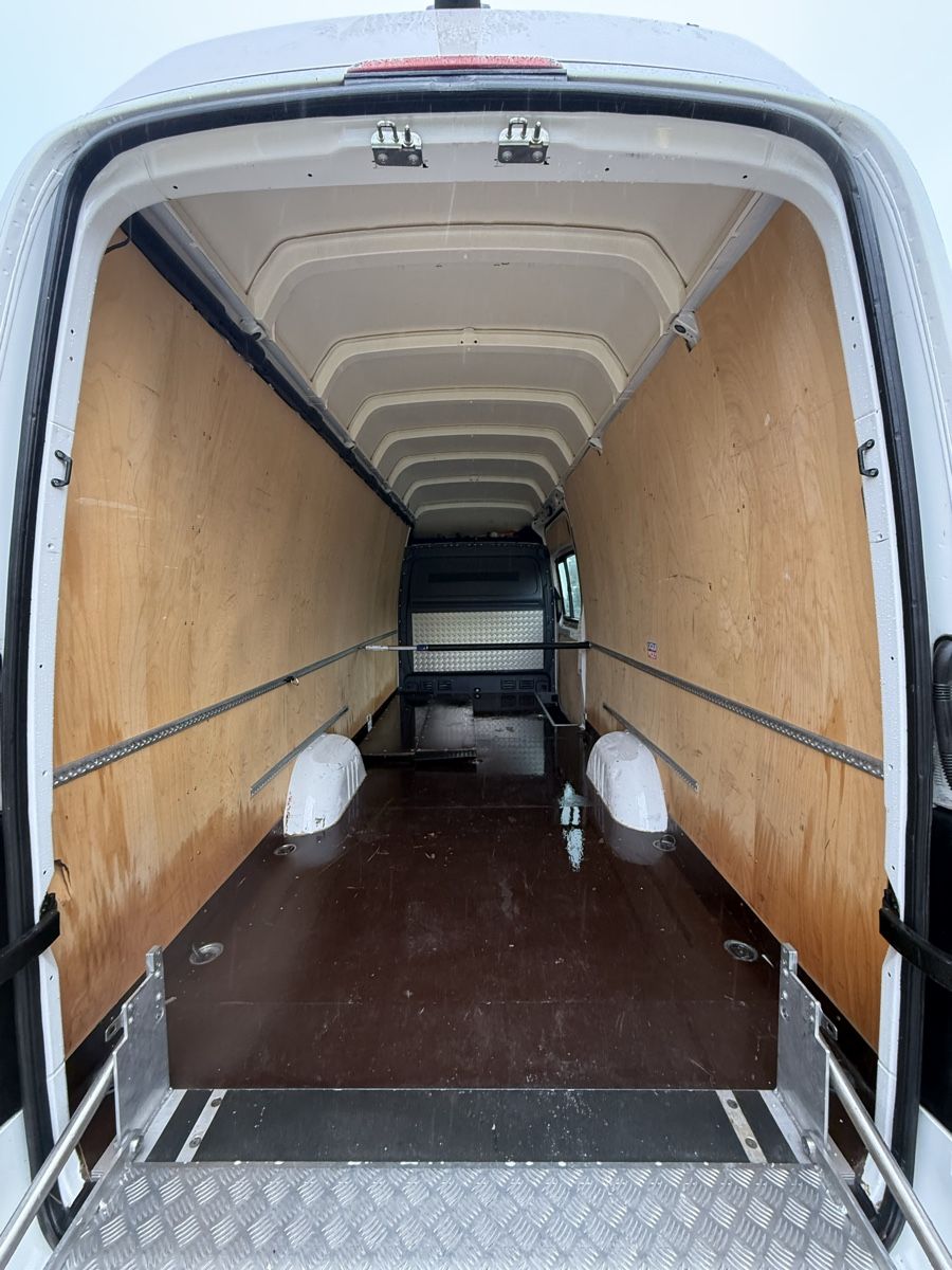 VW Nutzfahrzeuge: VW Crafter Langversion TDI 2017 – Gebraucht aus Zürich von BES_9cz6 8