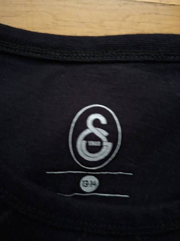 Leibchen & Hosen: Galatasaray Unterhemd – Gebraucht aus Wetzikon ZH von cet_6fbf 2