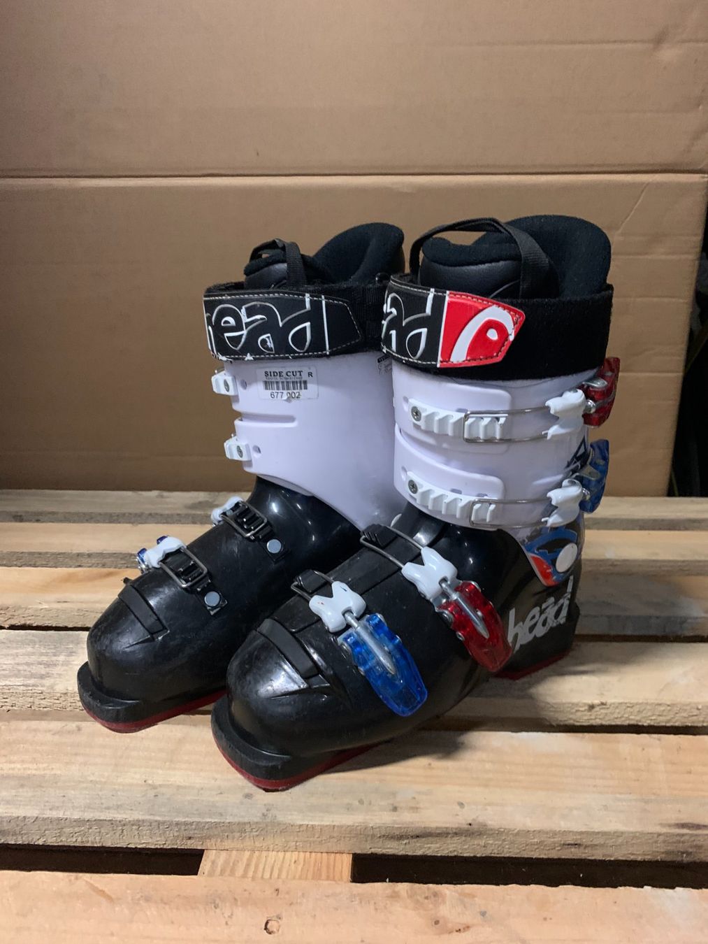 Head Scarpe per ragazzi: Skischuhe, HEAD Raptor Caddy 60, Grösse 37 – Usato da Schwarzsee venduto da Sidecut
