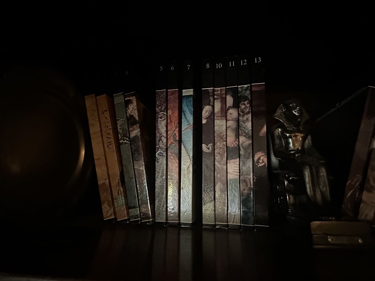 Bücher: Différentes encyclopédies – Gebraucht aus Onex von mil_9js8 3