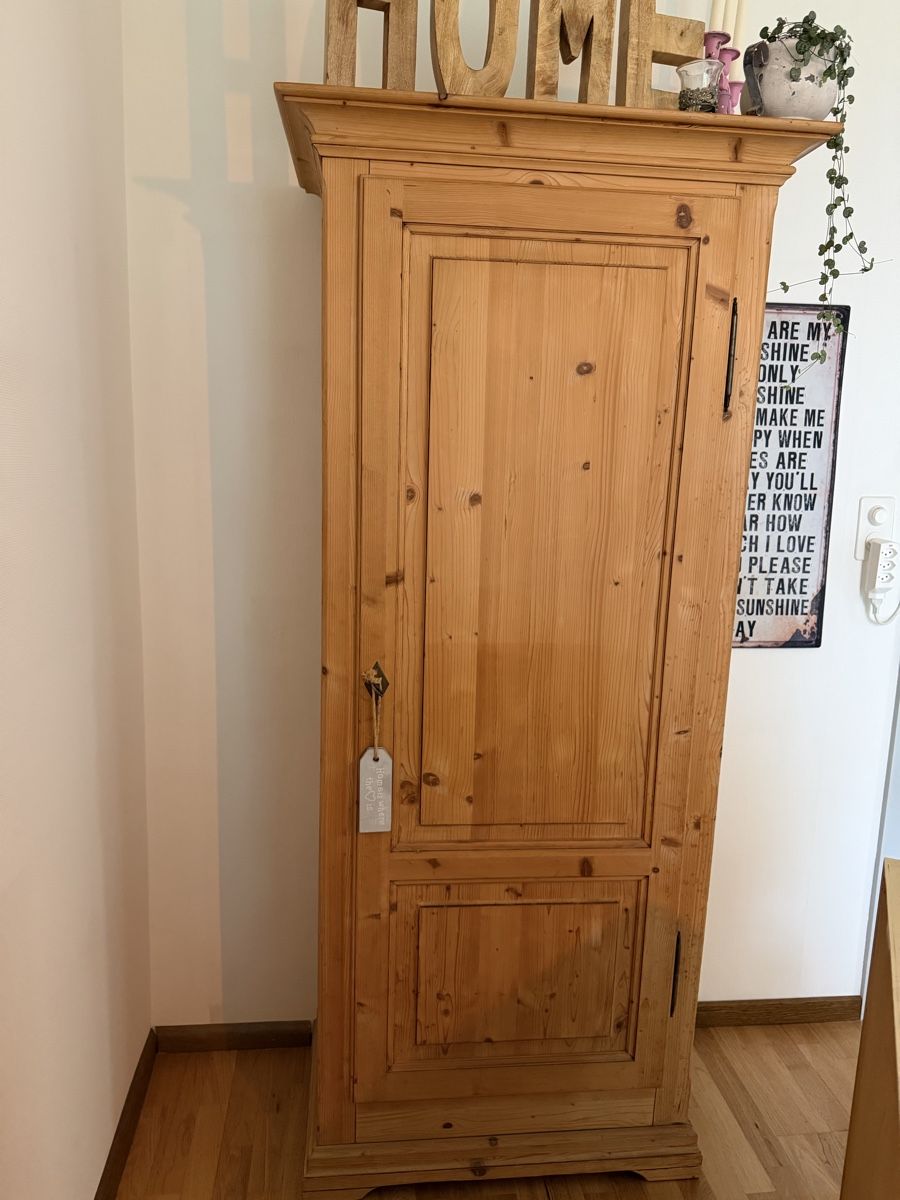 Armadi: Schrank Tanne Holz – Nuovo (secondo la descrizione) da Birsfelden venduto da Haex 1