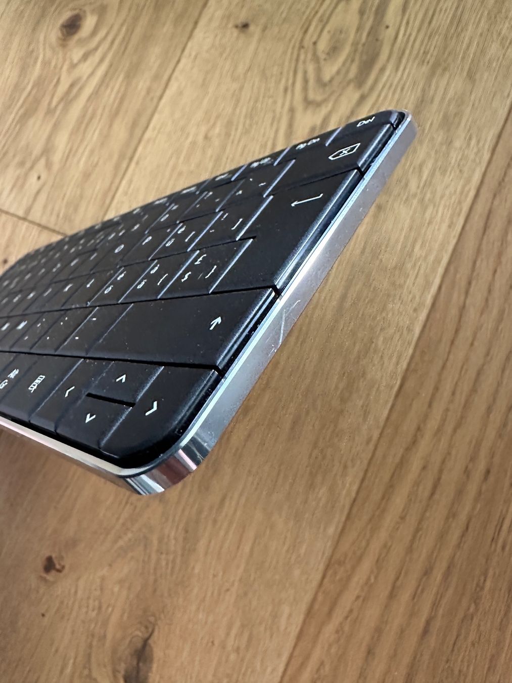 Microsoft Tastiere: Microsoft Wedge Mobile Keyboard – Usato da Baar venduto da renbee 3
