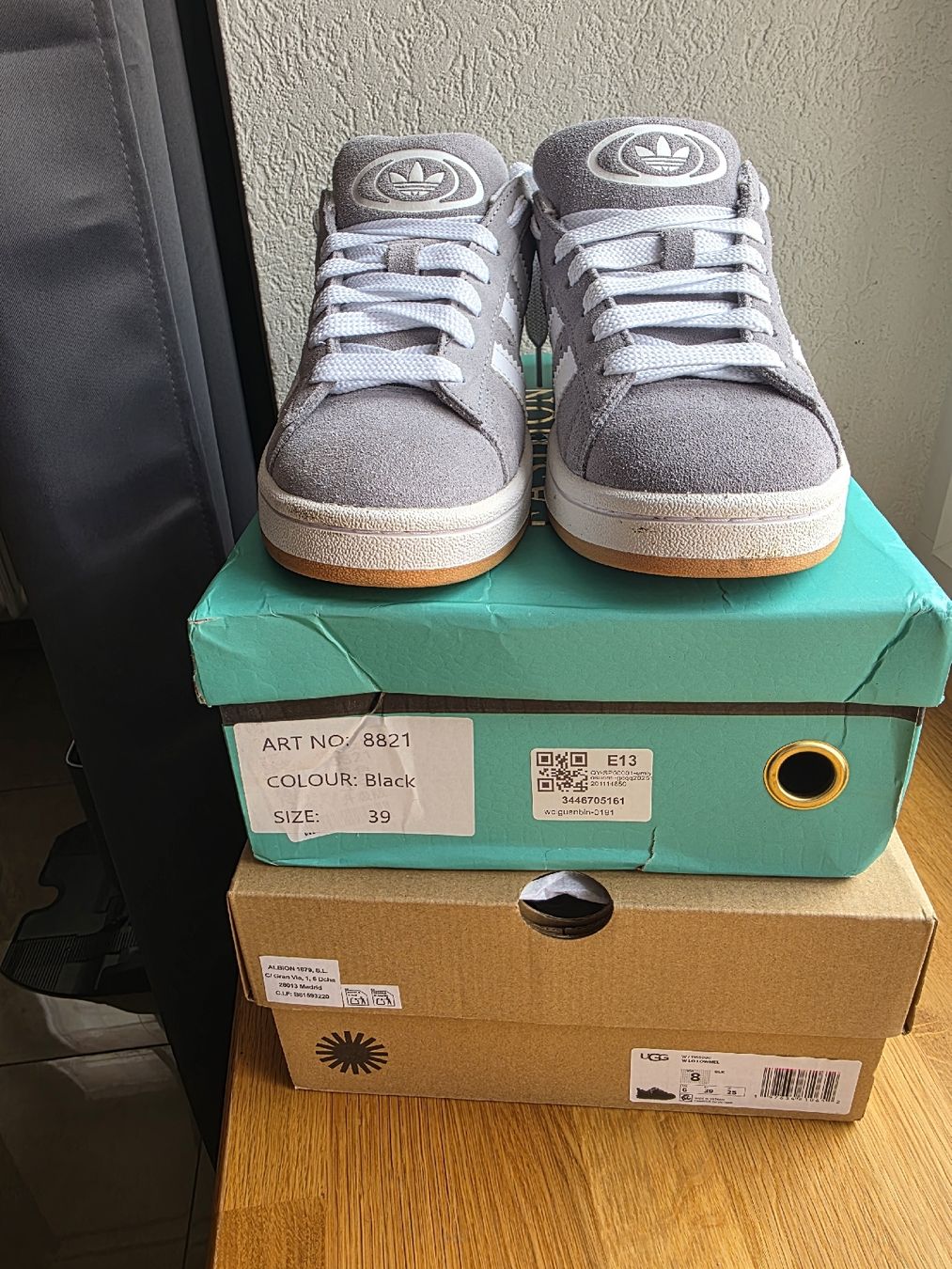 Adidas Damenschuhe: Adidas-UGG-Fashion – Neu (gemäss Beschreibung) aus La Chaux-de-Fonds von Pfer6799 9