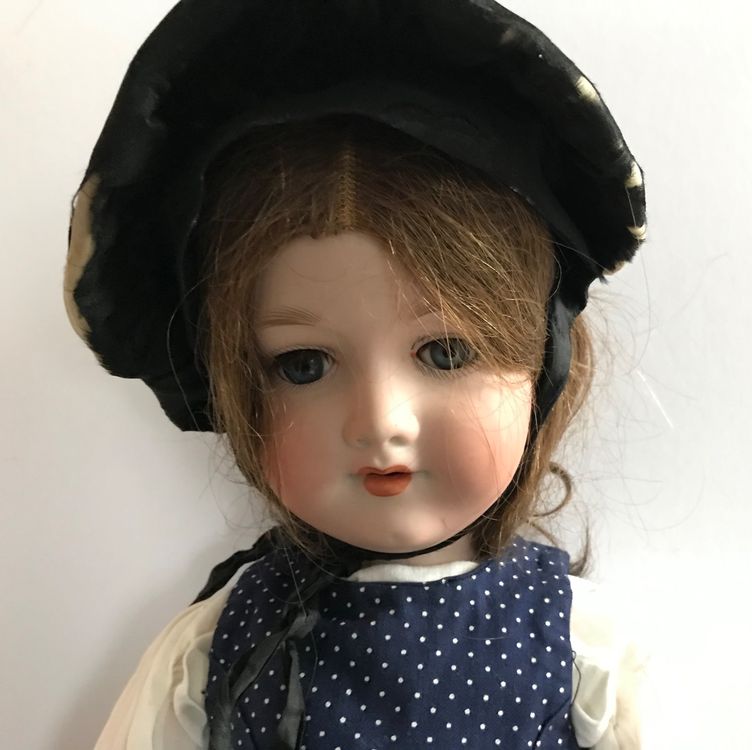 JOLIE POUPEE ANCIENNE ARMAND MARSEILLE