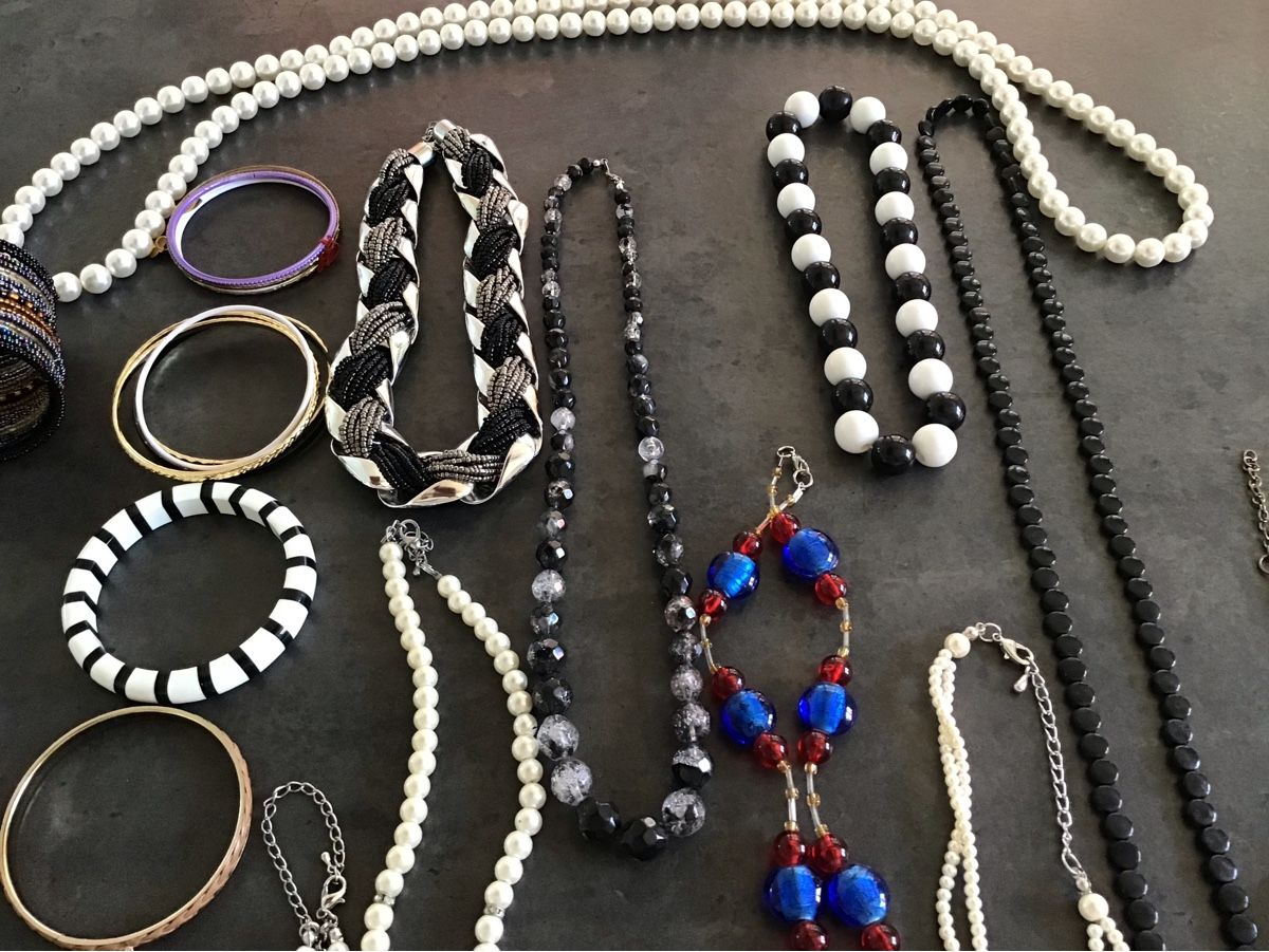 Altri gioielli: Modeschmuck – Usato da Zürich venduto da Juancarlos1