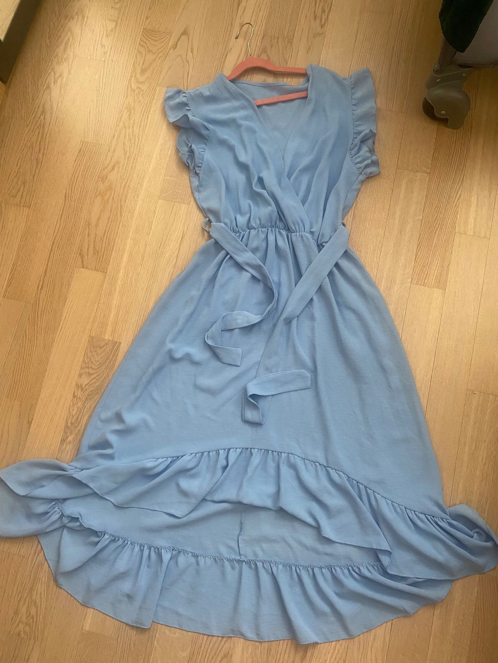 Kleider: Robe d'été bleue élégante et fluide taille S – Gebraucht aus Sion von pur_m89d 1