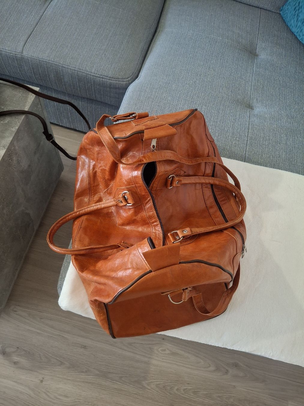 Borse da donna: Lot de sacs pour femmes – Usato da Morges venduto da ProfesseurJones 5