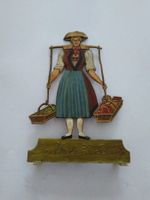 Zinnfigur Vielander Bäurin alt