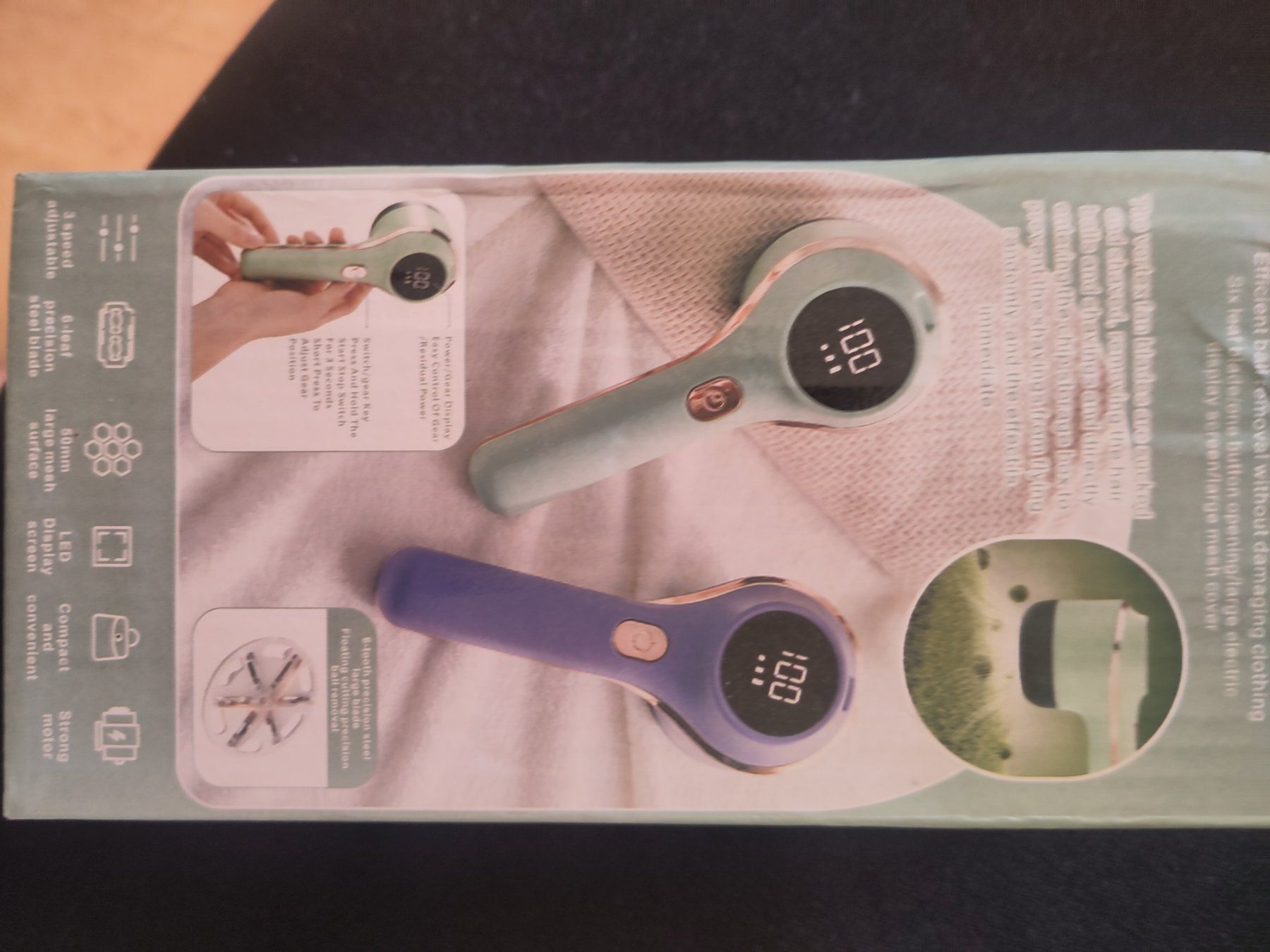 Rasoi & Lamette da barba: Fusselrasierer mintfarben mit LED Display - lint shaver/hai – Usato da Basel venduto da sho_lfd6 3