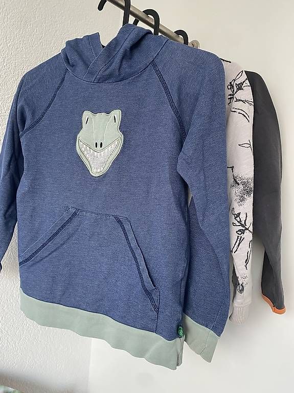 Kleiderpakete & -sets: Villa valla, Freds World  – Gebraucht aus Sins von bit_rg7j 1
