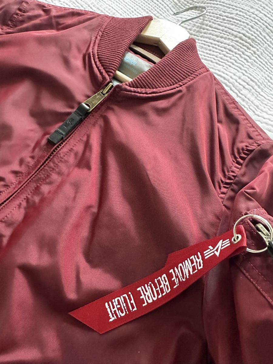 Alpha Industries Giacche: Alpha Industries Bomber Jacket, Size Medium, Burgundy – Usato da Herrliberg venduto da mykee5 1