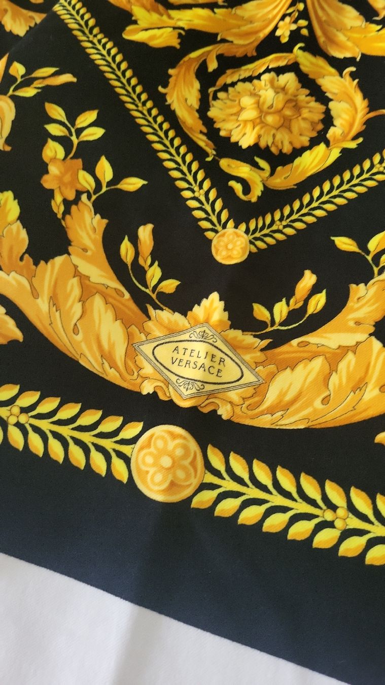Tessuti: Versace Samt Stoff original – Nuovo e nell'imballaggio originale da Fruthwilen venduto da Mostro-Medusa 4