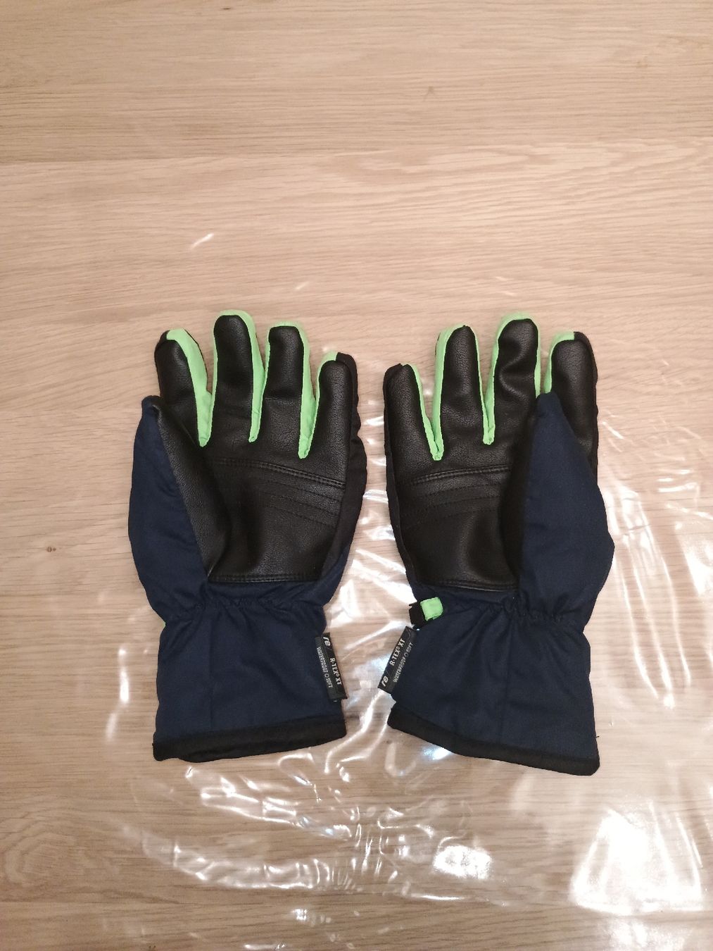 Reusch Guanti: Handschuhe/Gants Reusch R-TEX XT, Gr. 8 – Usato da Murten venduto da Palli23 1