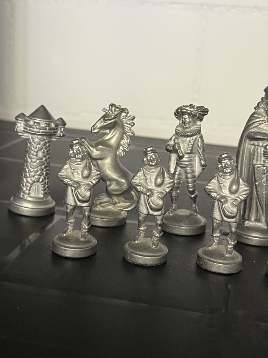Giochi: Zinn Schachfiguren Mittelalter  – Usato da Seon venduto da Sunny-Schmuck78 3