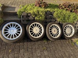 Carlsson Alufelgen für Mercedes W124 8X17 225/45 ZR17