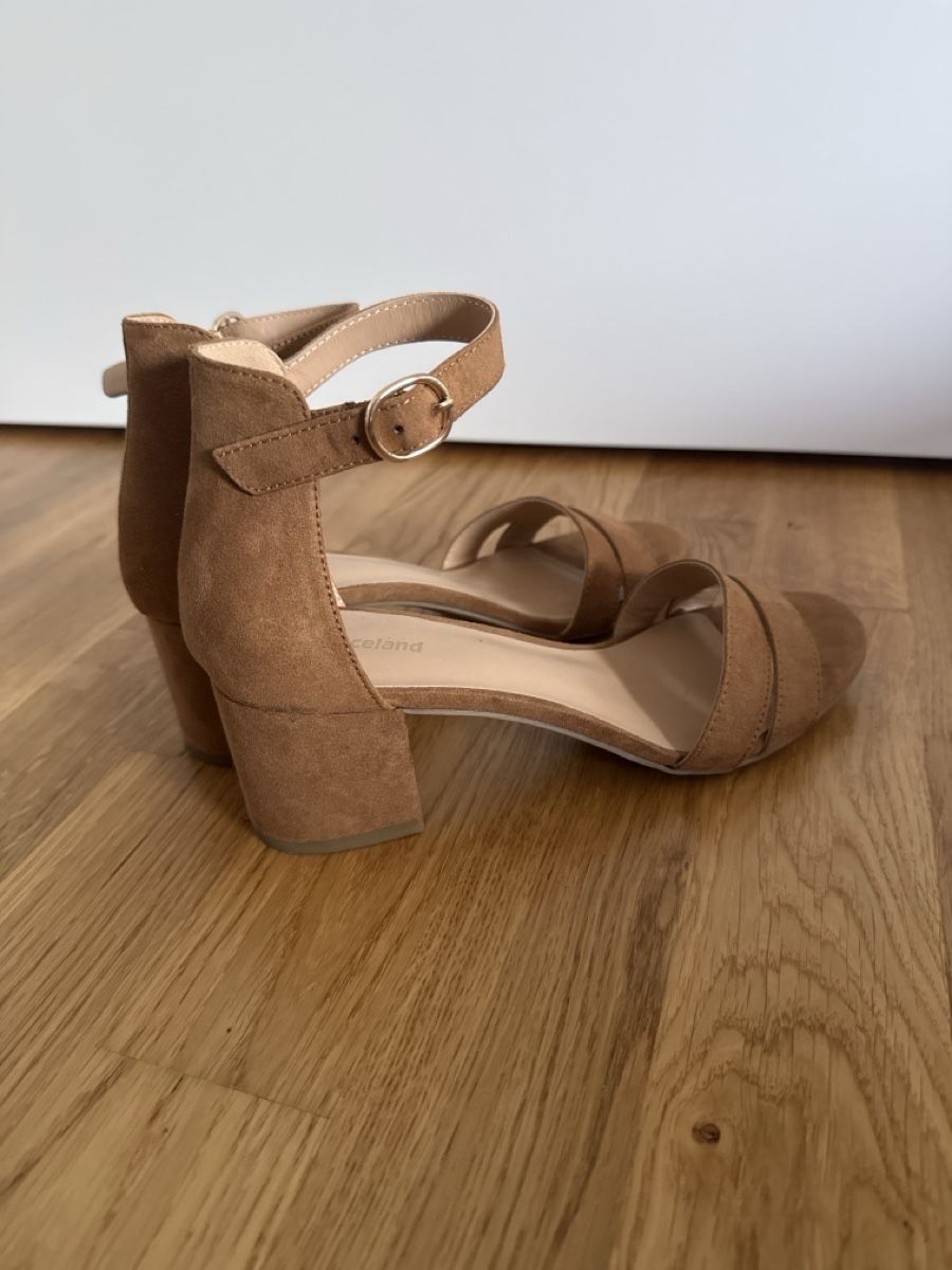 Graceland Scarpe da donna: Schuhe – Nuovo (secondo la descrizione) da Kriens venduto da g_b_mk7j