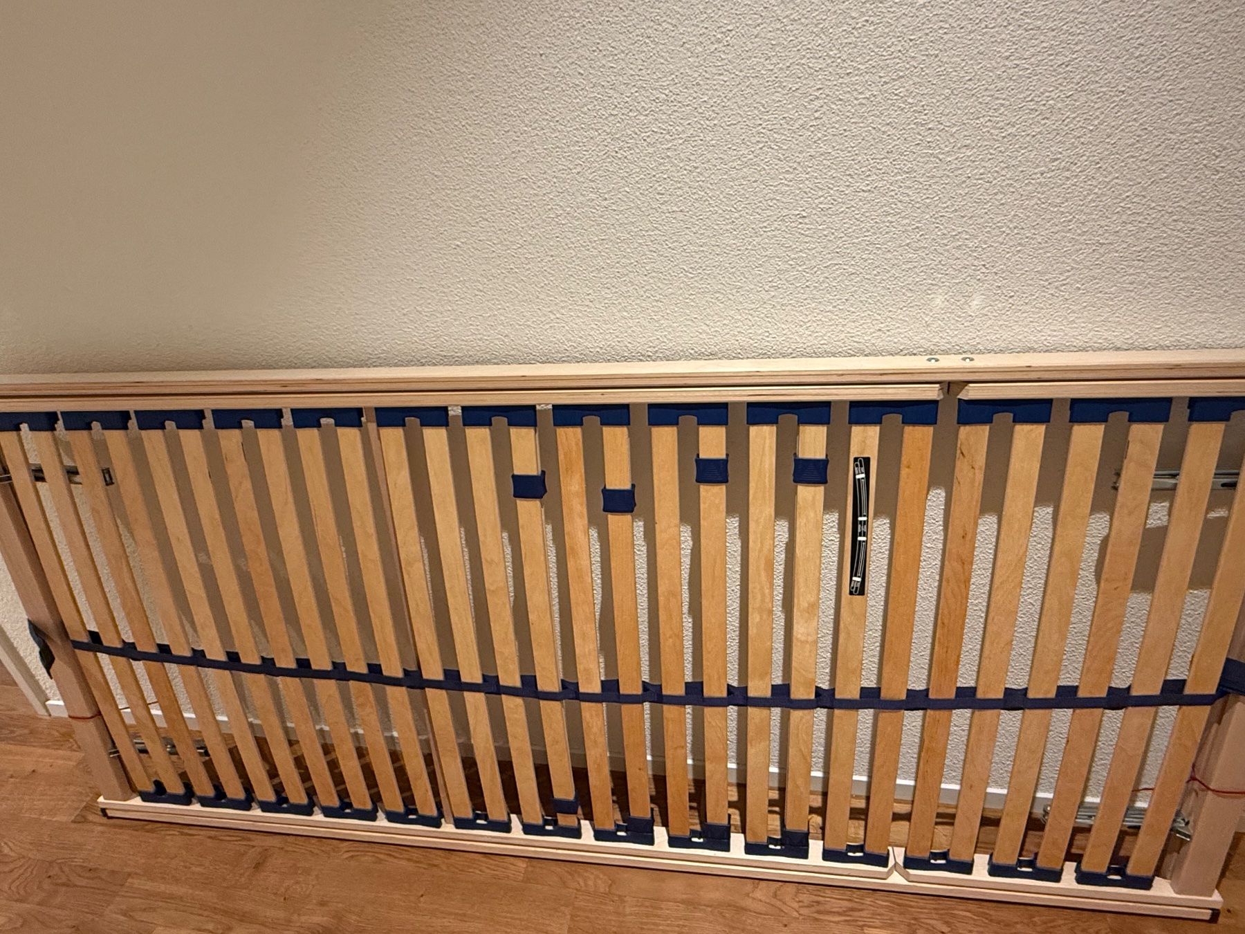 Lattenroste: Lattenrosten Eiche 2x 90x200 Möbel Peter GmbH fast neu – Neu (gemäss Beschreibung) aus Bettwil von Tija007