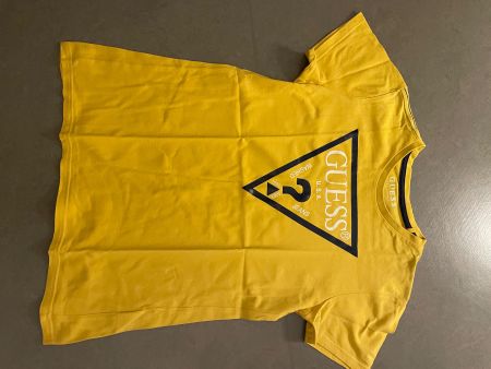 Guess T-shirt