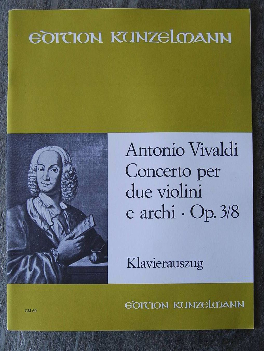 Livres: Vivaldi - Conc. Per due Viol. E archi Op 3/8 – D'occasion à Rüfenacht BE par Toro06