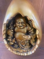 Deko Buddha Figur im Ei goldfarben gebrauchter Zustand