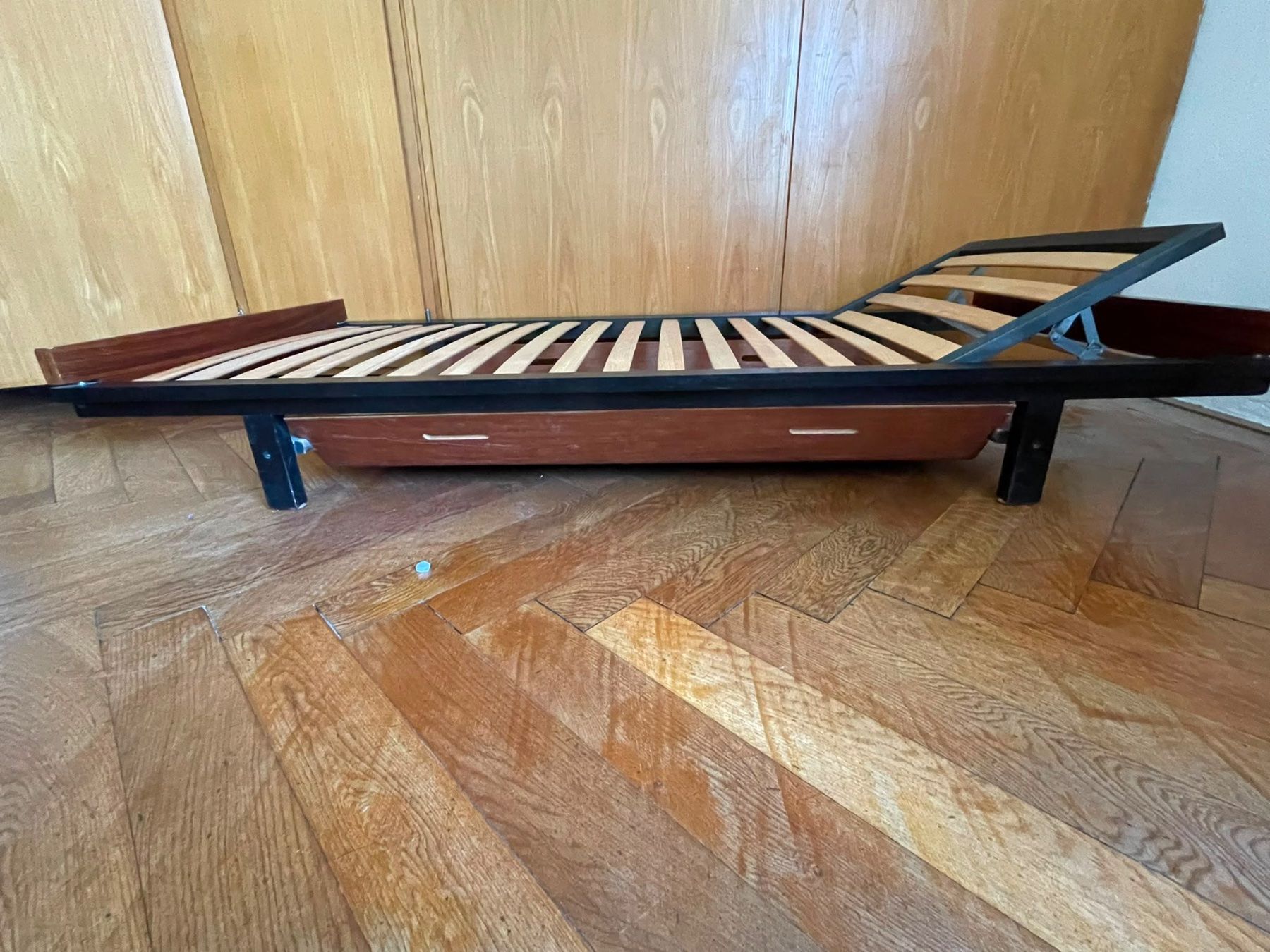 Letti: Bett mit auziehbaren Schublade – Usato da Uster venduto da jastroem 1