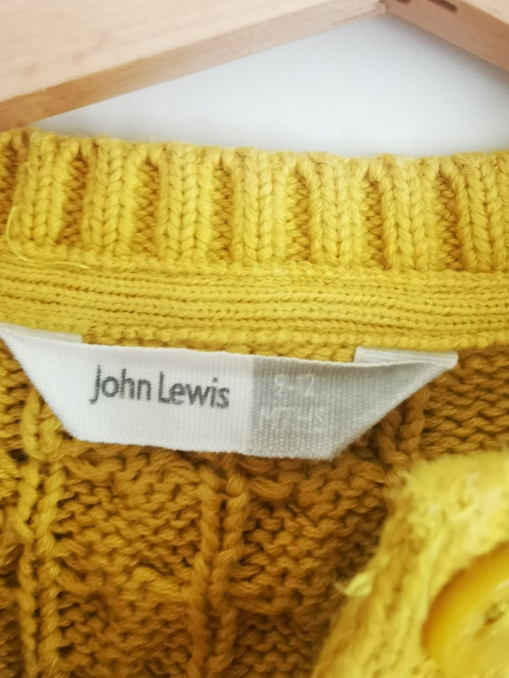 Giacche & Cappotti: Kinder Strickjacke John Lewis senffarbe Grösse 92 – Usato da Niedergösgen venduto da lil_s6k8 6