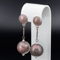 Vintage Ohrhänger; grosse Kunststoffkugeln Mauve