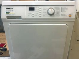 Wäschetrockner Miele Softtronic T44-63C CH
