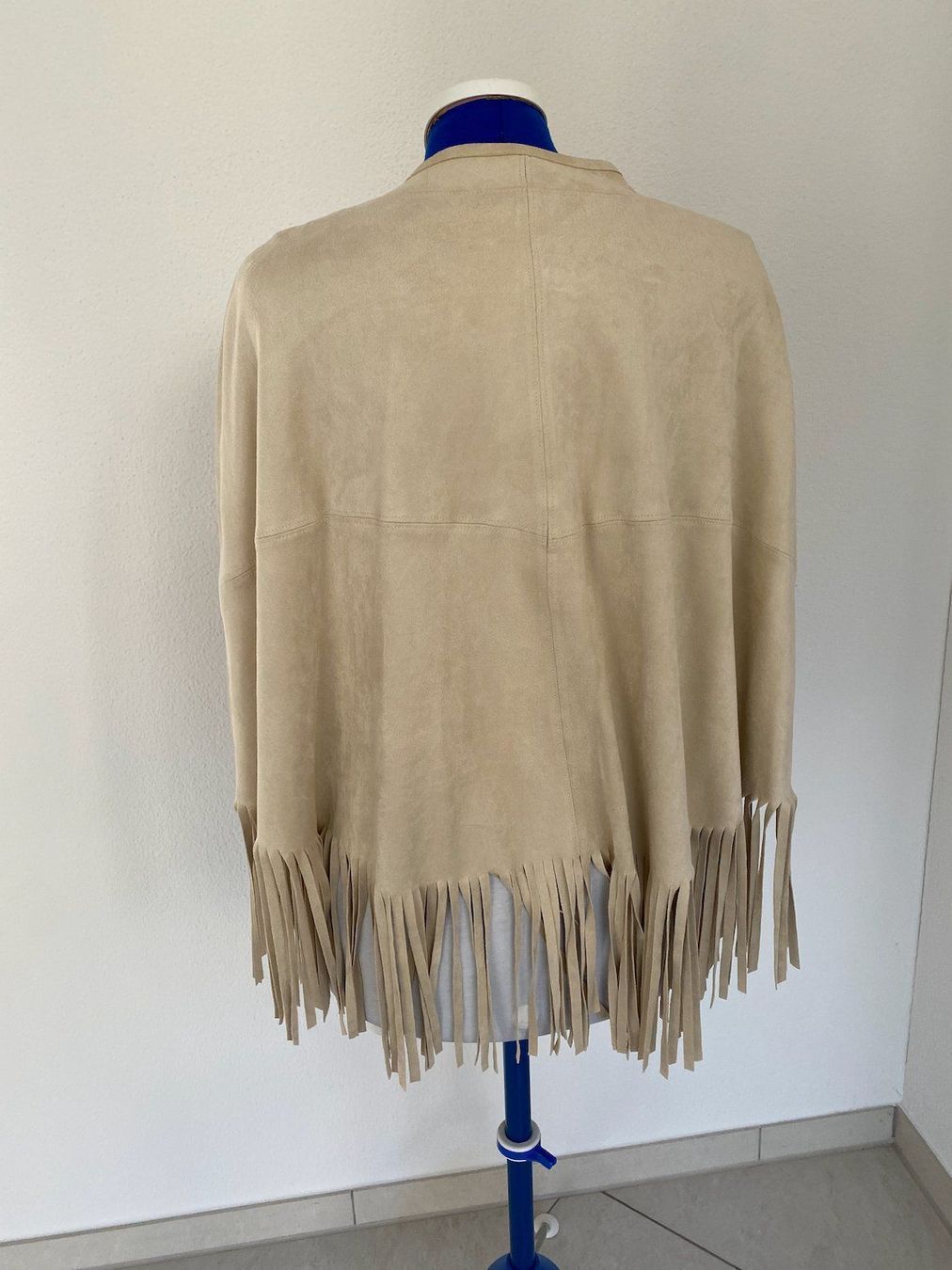 Marc Cain Altro in Moda donna: Marc Cain Poncho – Usato da Dagmersellen venduto da sheli17 4