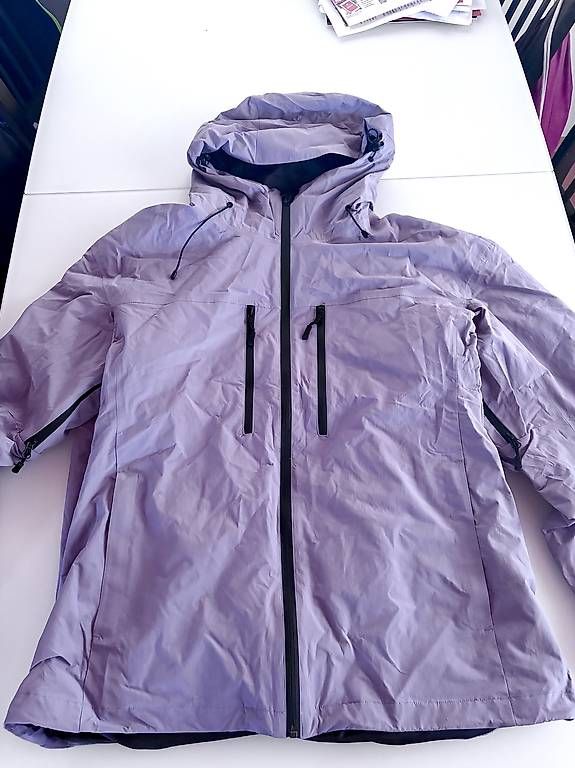 Vestes: Morgan - Moderne Unisex-Skijacke – D'occasion à Wohlenschwil par sina46