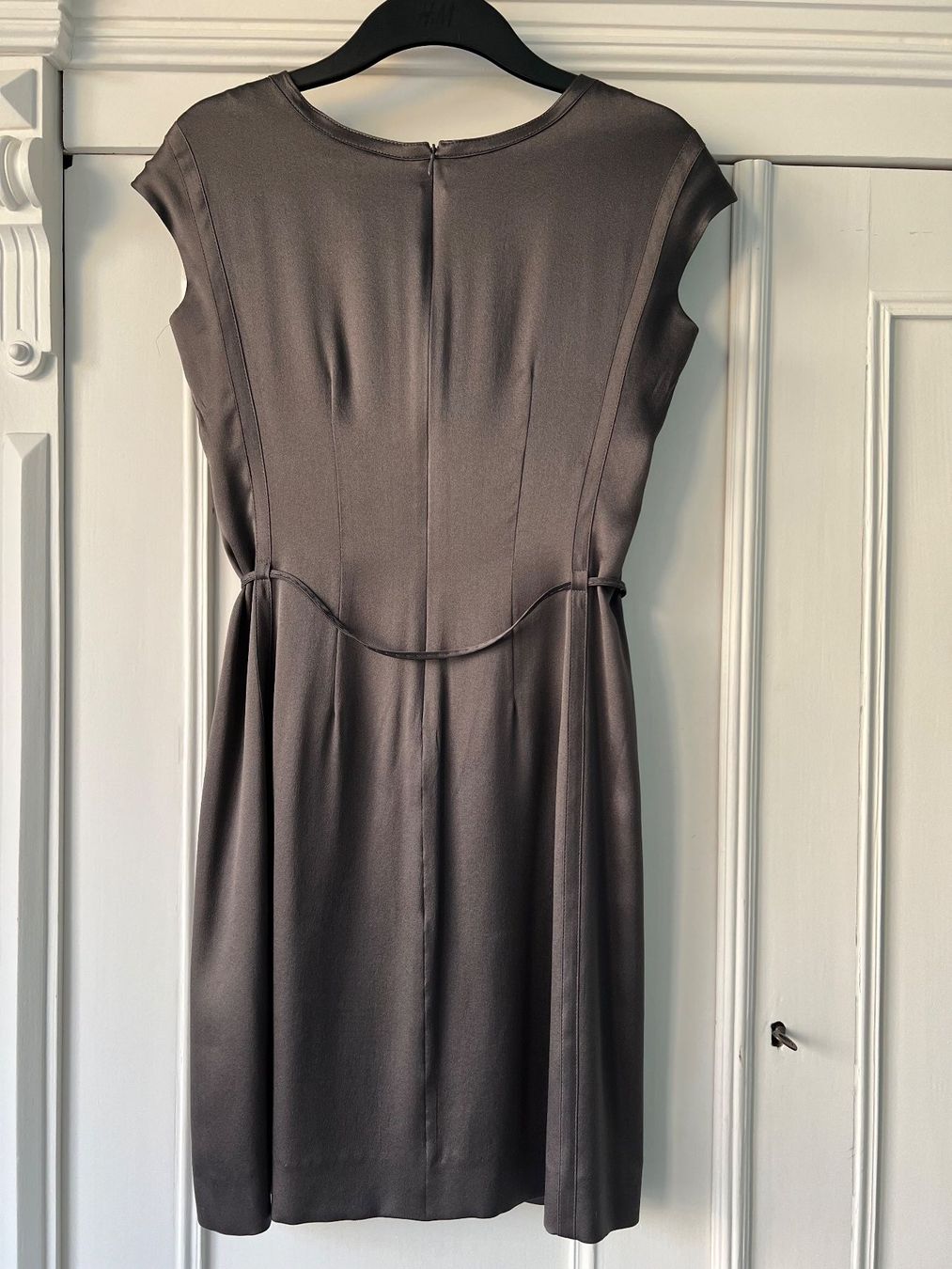 Windsor Robes: Seidenkleid von Windsor – Neuf (Voir description) à Wettingen par behave2807 1