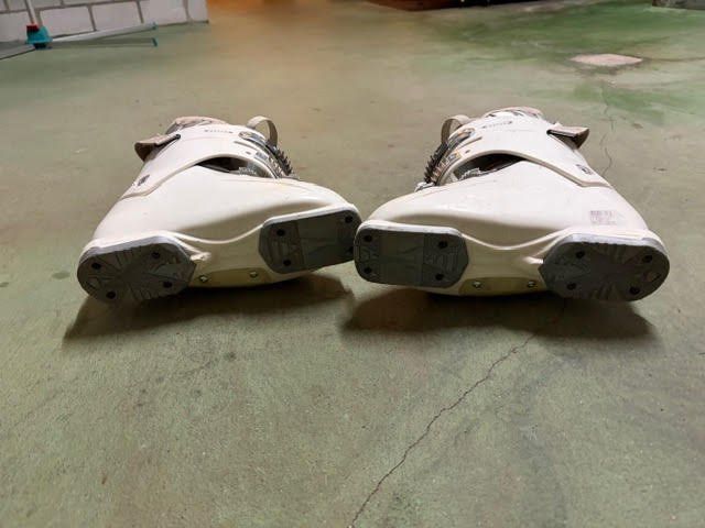 Sci: Skis Dame + Chaussures, Set ski Infinity, taille 39/41 – Usato da Diesse venduto da KLMHomes 2