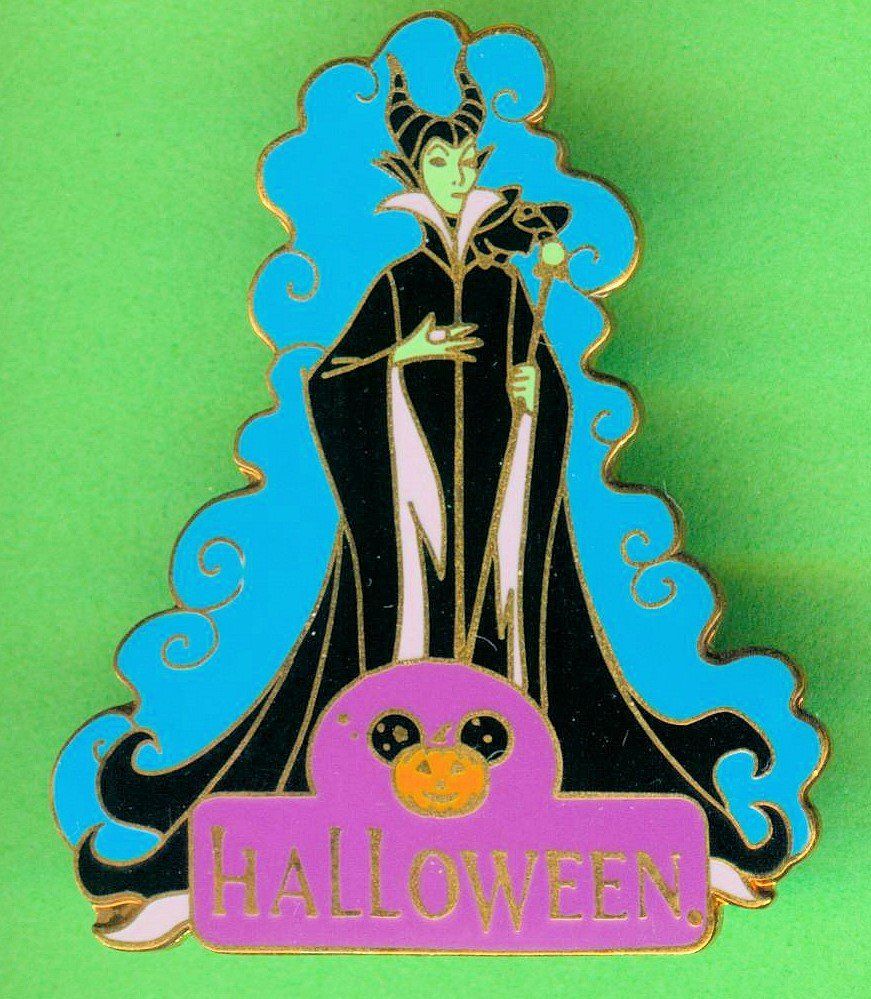 Disney Placchette & Badge: DISNEY  Halloween  MALEFICENT – Usato da Winterthur venduto da Sammleroase