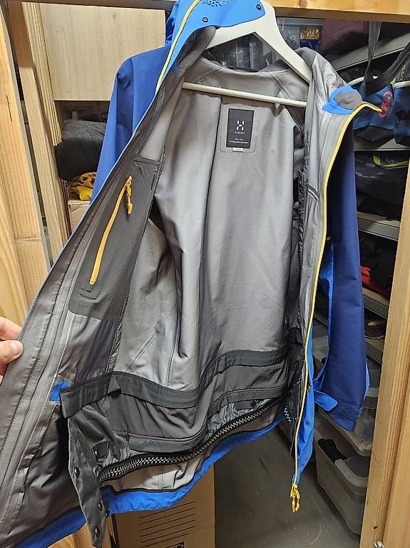 Giacche: Ski/Snowboard Jacke Haglöfs 3L – Usato da Horw venduto da ra.bu 1