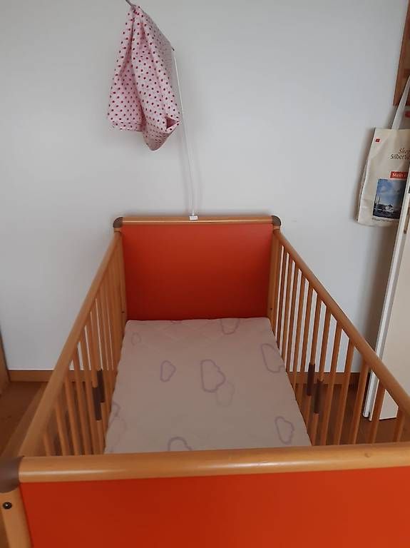 Betten: Babybett  – Gebraucht aus Fällanden von callithrix 1