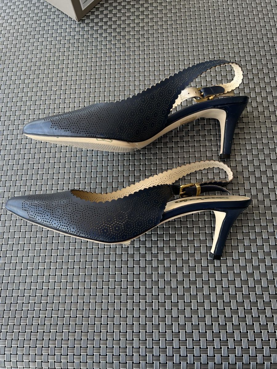 Scarpe da donna: Pumps dunkelblau Gr. 39.5 – Nuovo (secondo la descrizione) da Wolfwil venduto da Poulet60 3