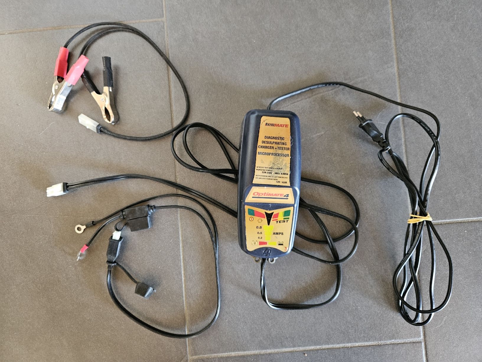 Caricabatterie: Batterieladegerät TecMate OptiMate 4 gebraucht – Usato da Hägglingen venduto da Ruwi 1