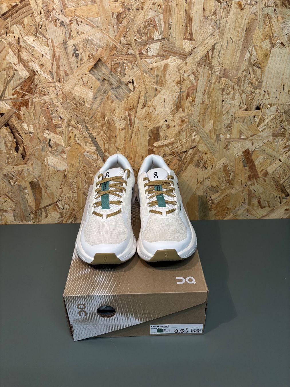 On Scarpe da uomo: On Cloud Runner 2 *NEU* Grösse 42 – Nuovo e nell'imballaggio originale da Geuensee venduto da Powdersnow83 1