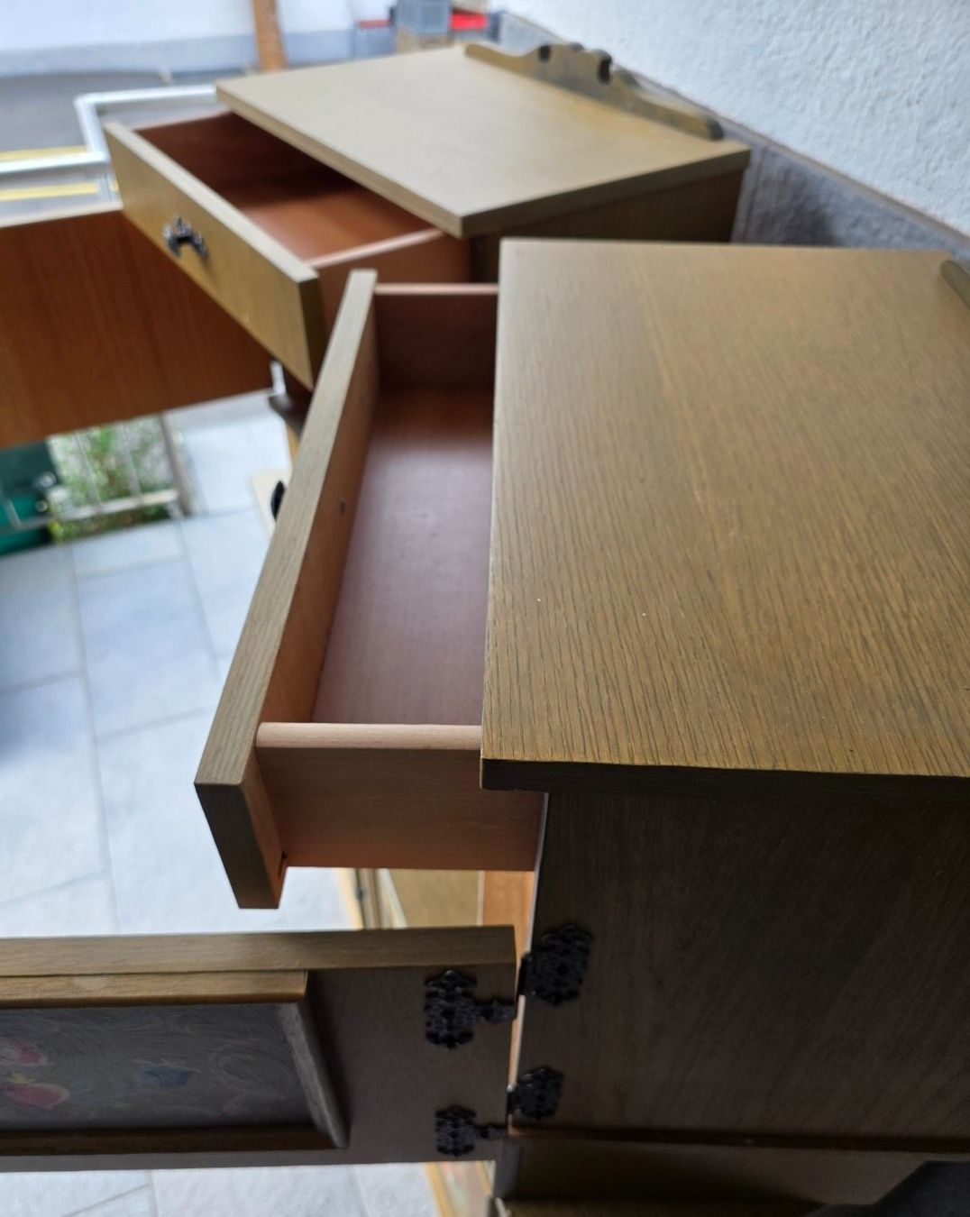 Comodini: Zwei Vogelauer Nachttisch Vintage – Usato da Flums venduto da Flumsantik 3