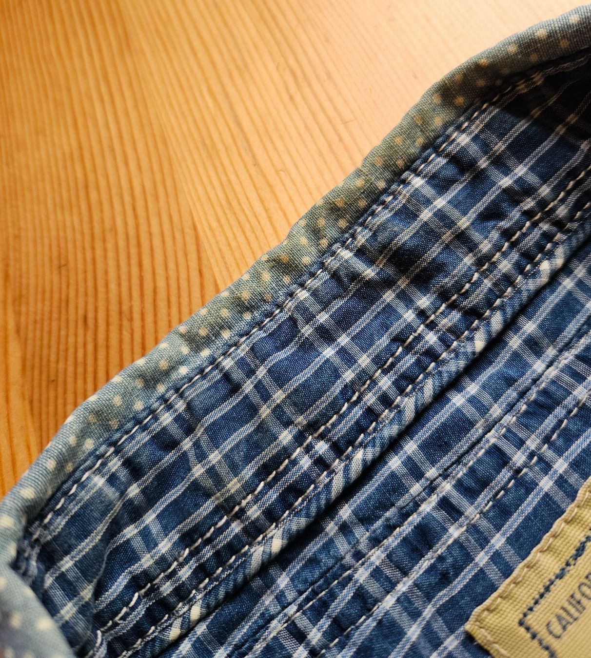 Guess Camicie: Hemd Guess Grösse L – Usato da Hägglingen venduto da United-Village-Trade 5