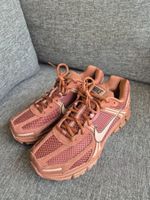 Nike Zoom Vomero 5, woman, ungetragen