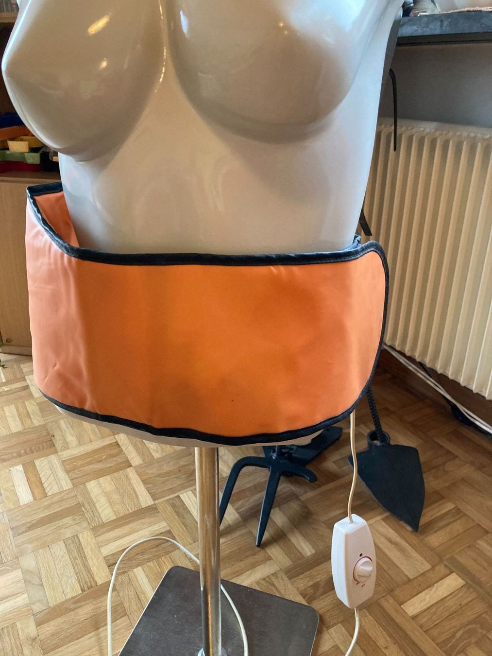 Heizgeräte: Rückenwärmer – Gebraucht aus Balsthal von dasesaro