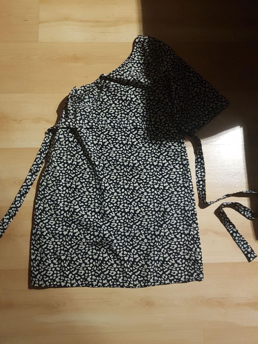 Blusen: Bluse/Kleid NIE ANGEZOGEN Gr.L – Neu (gemäss Beschreibung) aus Schöfflisdorf von CrRG21 1