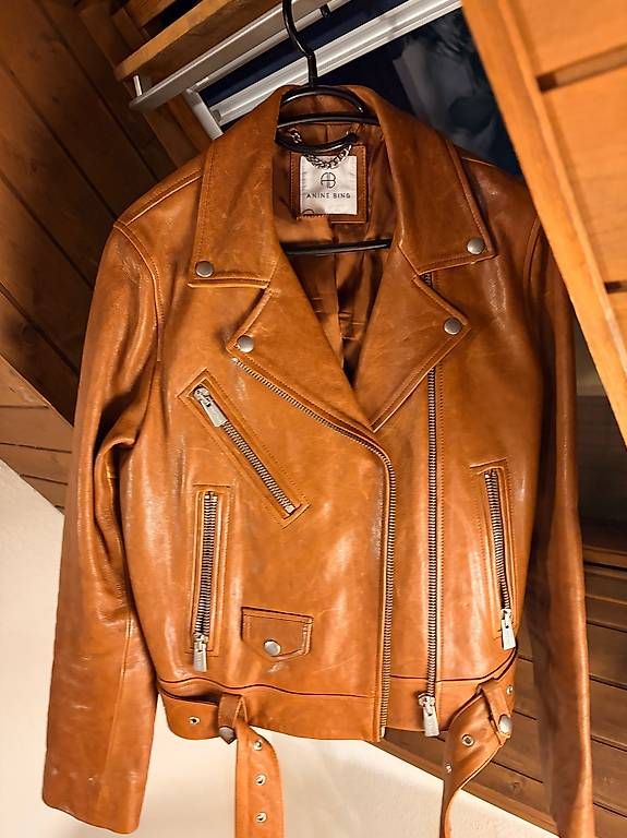 Vestes: Anine Bing Lederjacke  – D'occasion à Zürich par oli_r6hm