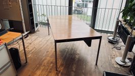 USM Haller Esstisch 200x100 Holz, 8 Personen, Konferenztisch