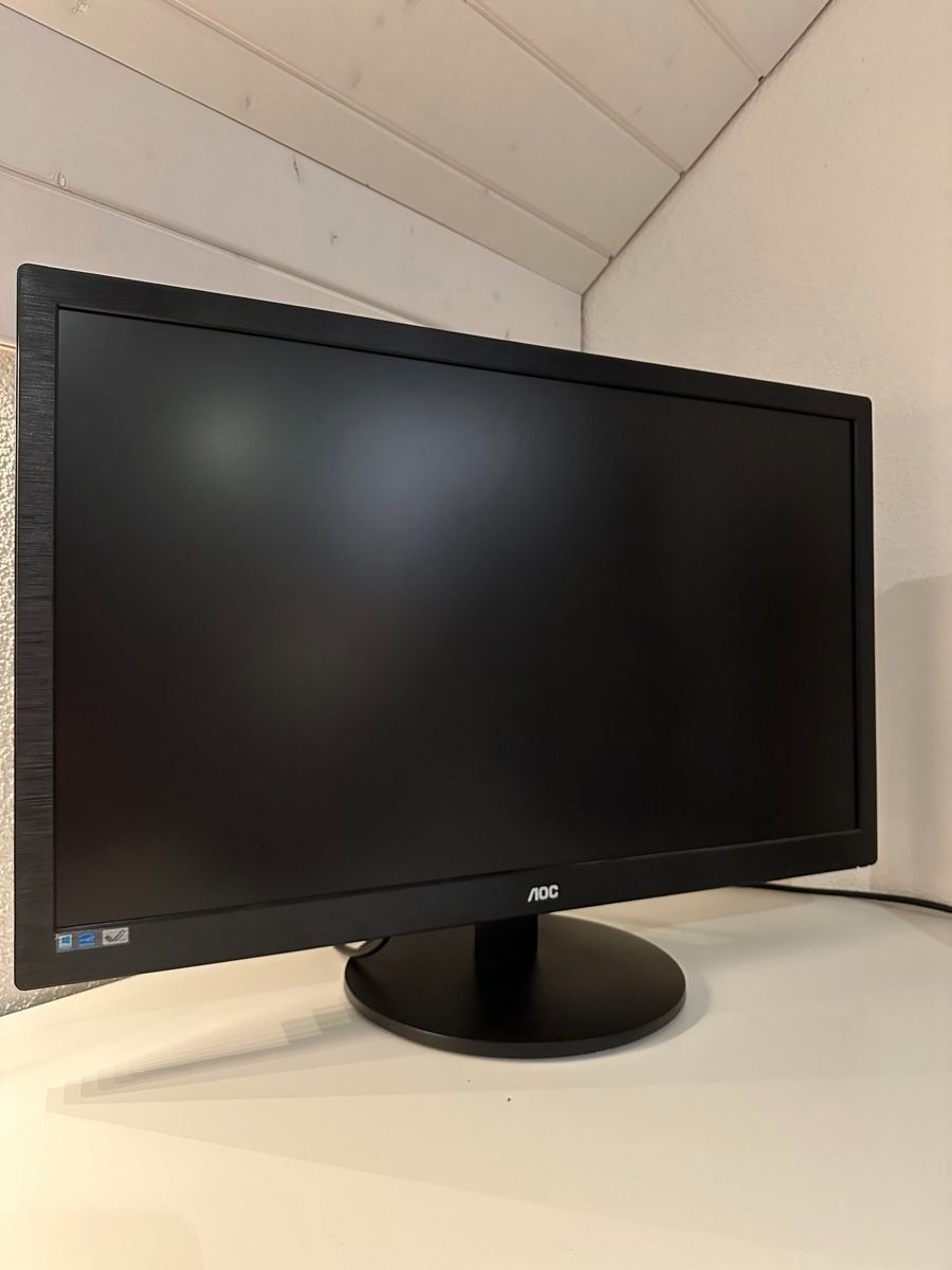 AOC Monitor: Monitor AOC 27 Zoll – Usato da Dintikon venduto da Ezri33