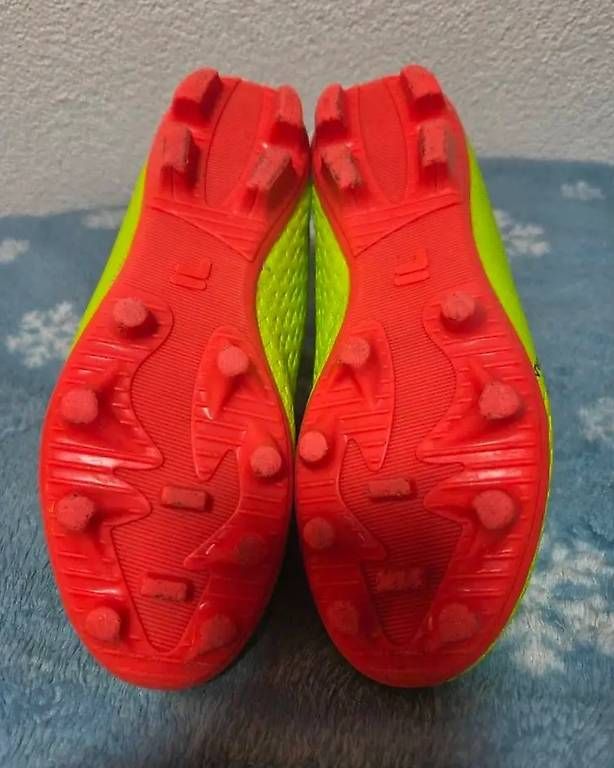 Fila Scarpe per ragazzi: Fussballschuhe Grösse 33 – Usato da Büttenhardt venduto da Cardman 2