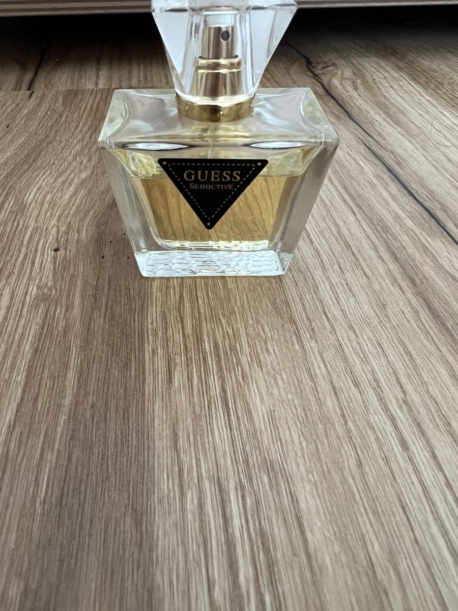 Guess Parfum & Eau de Toilette: Guess Seductive 50ml – Gebraucht aus Dietikon von rts888