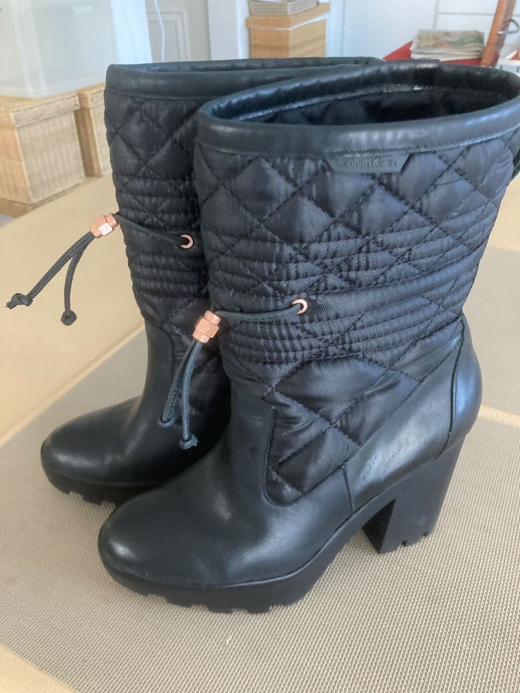 Calvin Klein Scarpe da donna: CALVIN KLEIN Winter Stiefelette – Usato da Wilderswil venduto da Feldbach