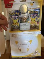 Pokémon 30th celebration  Englische ETB & Evoli Blister 